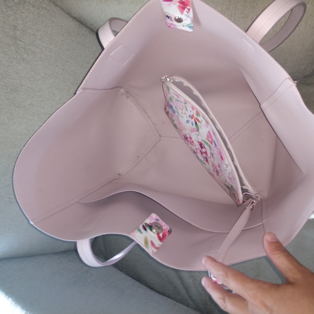 Floral tote